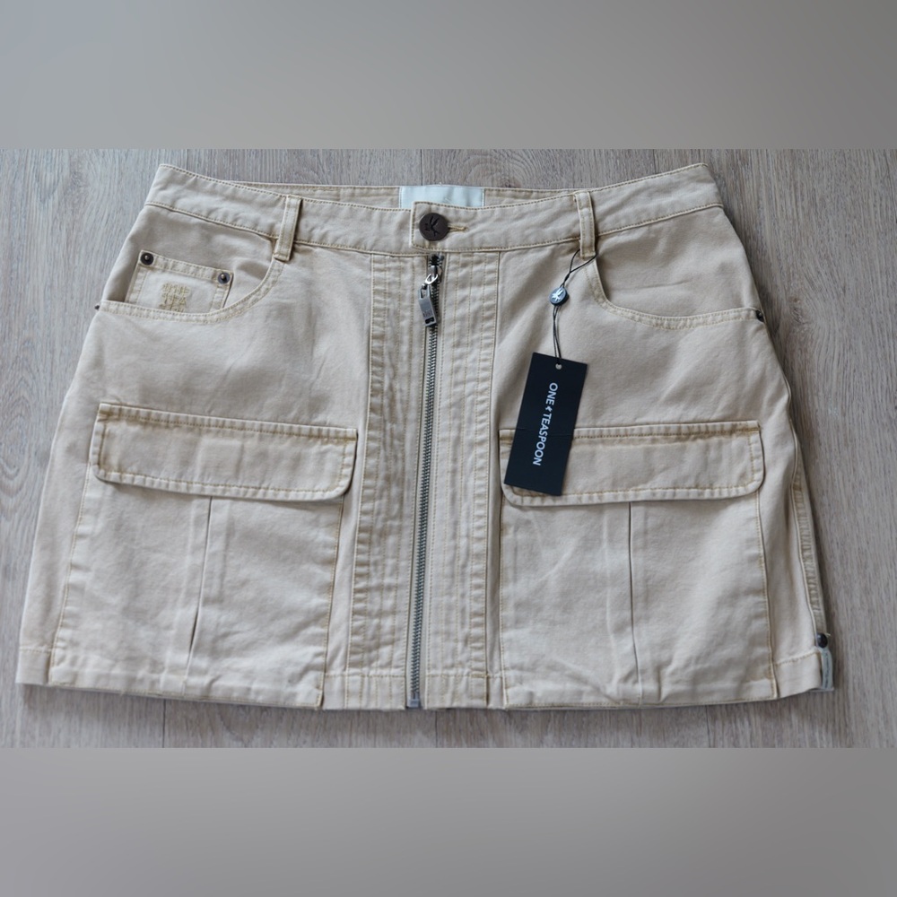 One Teaspoon Cream Cargo Mini Skirt with Center Zip